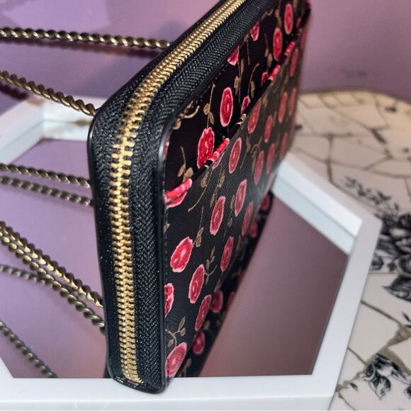 Kate Spade NY “roses falling”Leather med full-zip wallet. Excellent condition. - Picture 6 of 9